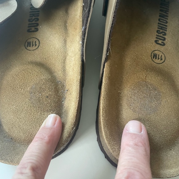 Brown Clogs - Picture 5 of 8